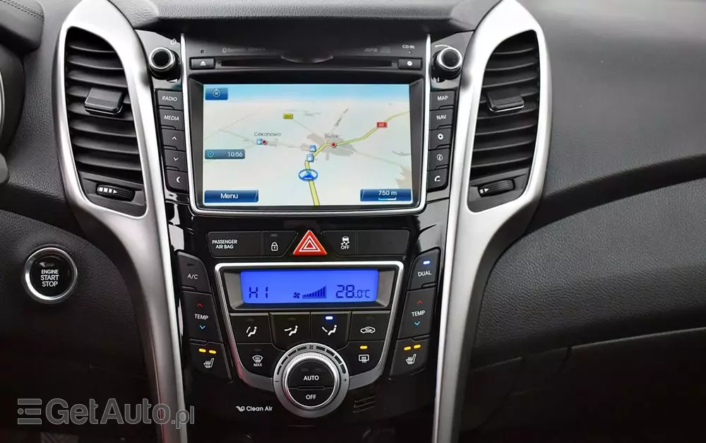 HYUNDAI I30 1.6 CRDI Fifa World Cup Edition