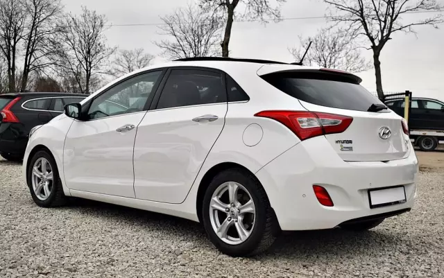 HYUNDAI I30 1.6 CRDI Fifa World Cup Edition