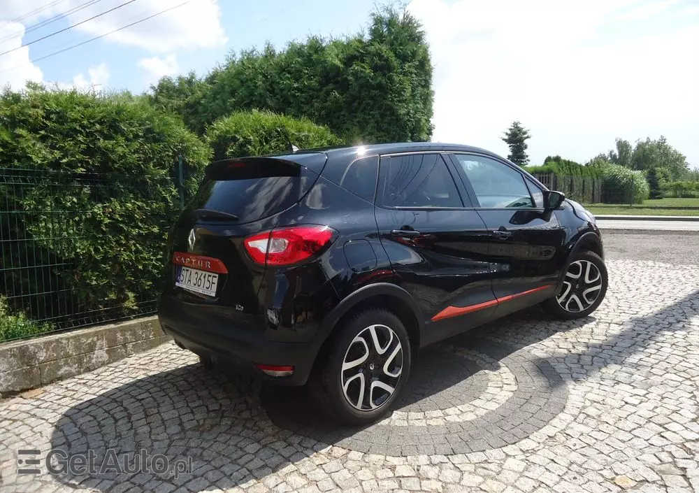 RENAULT Captur ENERGY TCe 120 EDC Intens