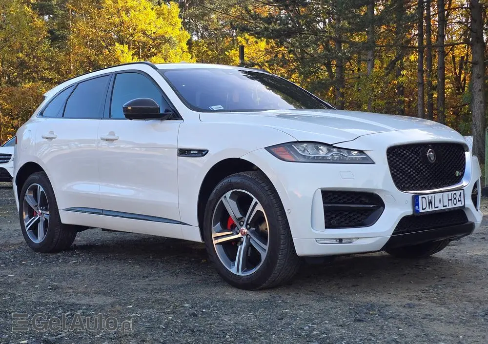JAGUAR F-Pace 20d AWD R-Sport