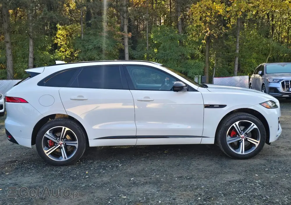 JAGUAR F-Pace 20d AWD R-Sport