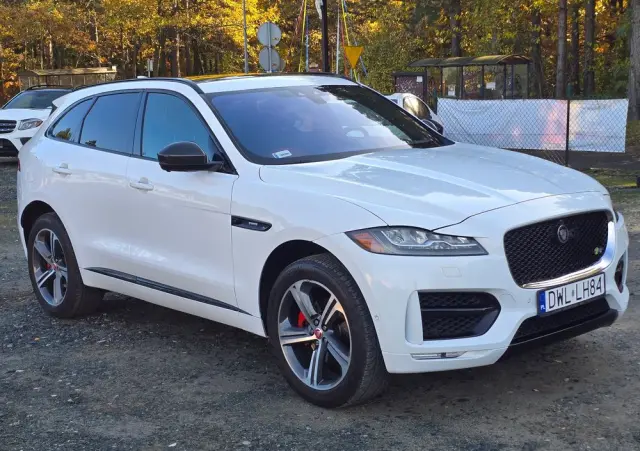 JAGUAR F-Pace 20d AWD R-Sport