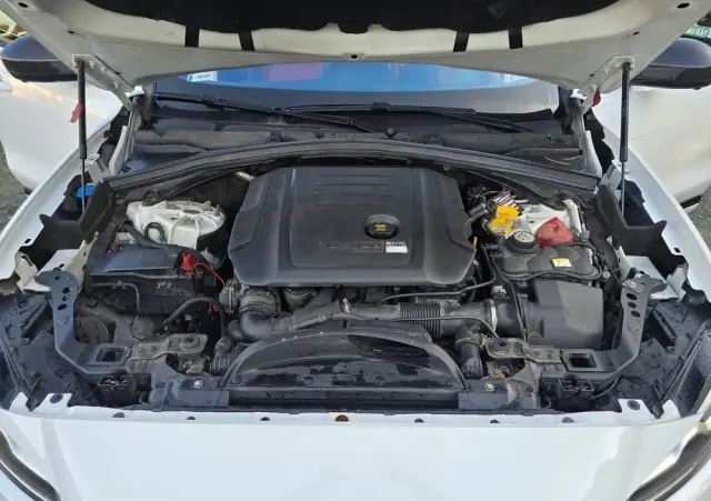 JAGUAR F-Pace 20d AWD R-Sport