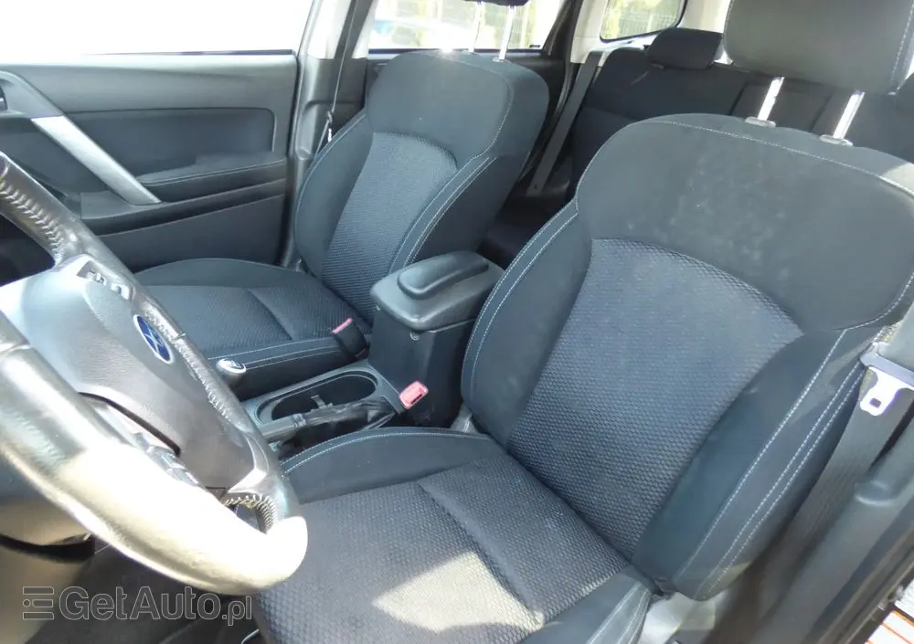 SUBARU Forester 2.0D Exclusive