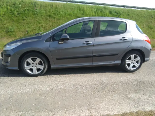 PEUGEOT 308 Premium