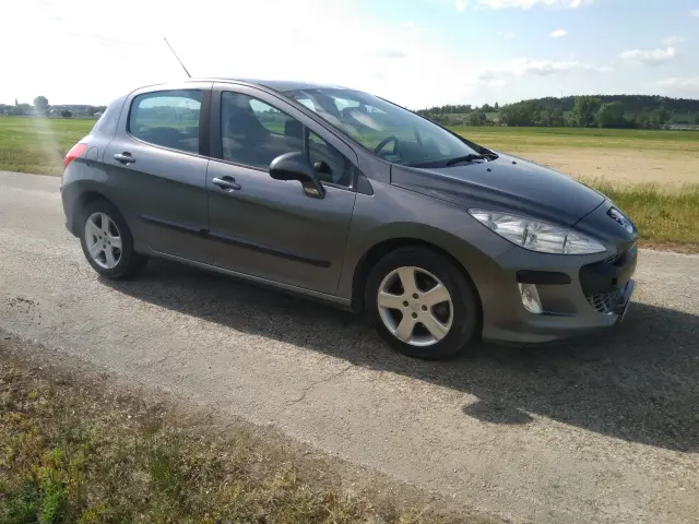PEUGEOT 308 Premium