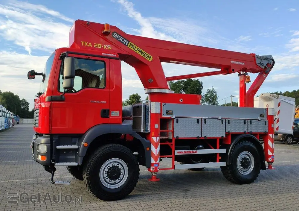 MAN TGM 18.280 4x4 Zwyżka Bison Palfinger TKA 28 Podnośnik Koszowy 