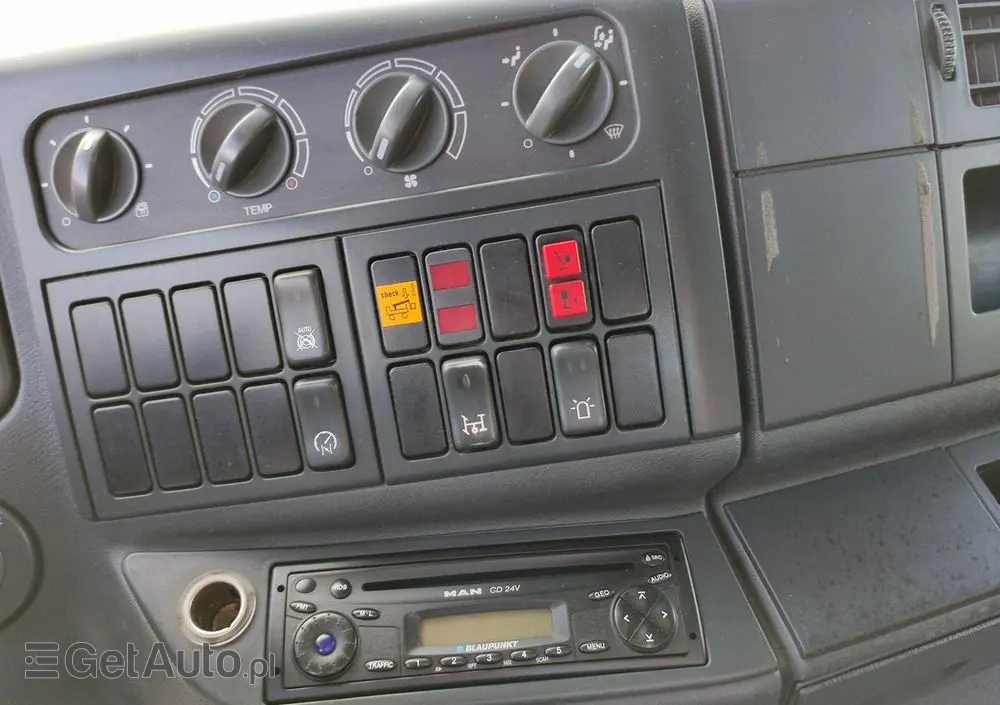 MAN TGM 18.280 4x4 Zwyżka Bison Palfinger TKA 28 Podnośnik Koszowy 