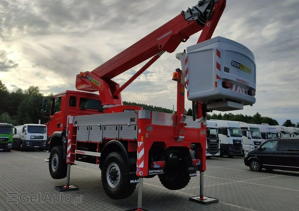 MAN TGM 18.280 4x4 Zwyżka Bison Palfinger TKA 28 Podnośnik Koszowy 