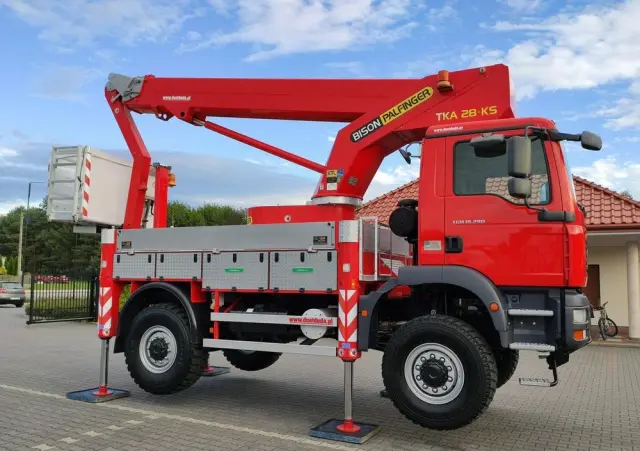 MAN TGM 18.280 4x4 Zwyżka Bison Palfinger TKA 28 Podnośnik Koszowy 