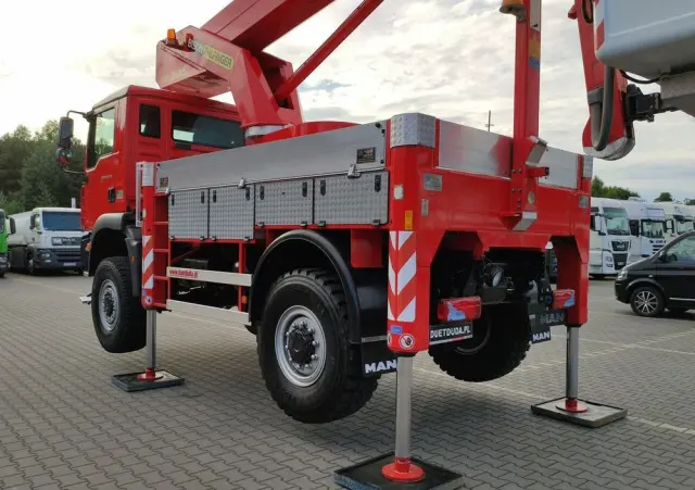 MAN TGM 18.280 4x4 Zwyżka Bison Palfinger TKA 28 Podnośnik Koszowy 