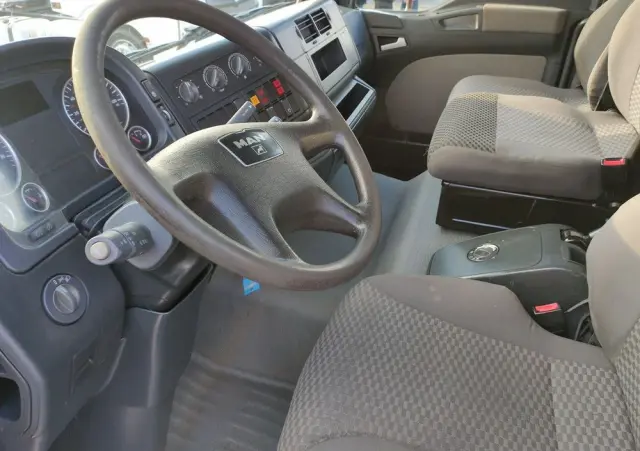 MAN TGM 18.280 4x4 Zwyżka Bison Palfinger TKA 28 Podnośnik Koszowy 