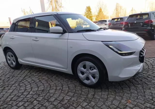 SUZUKI Swift 1.2 Dualjet SHVS Premium Plus
