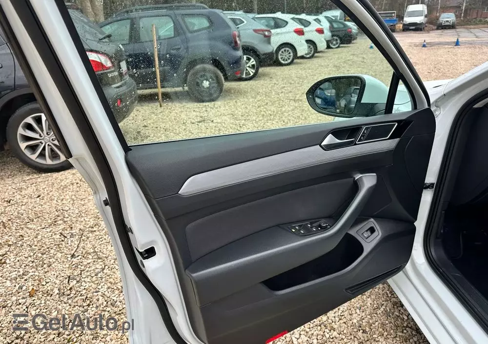 VOLKSWAGEN Passat 2.0 TDI EVO Business DSG