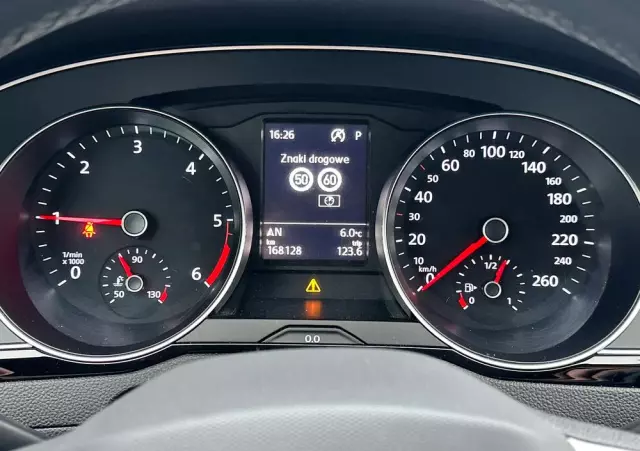 VOLKSWAGEN Passat 2.0 TDI EVO Business DSG