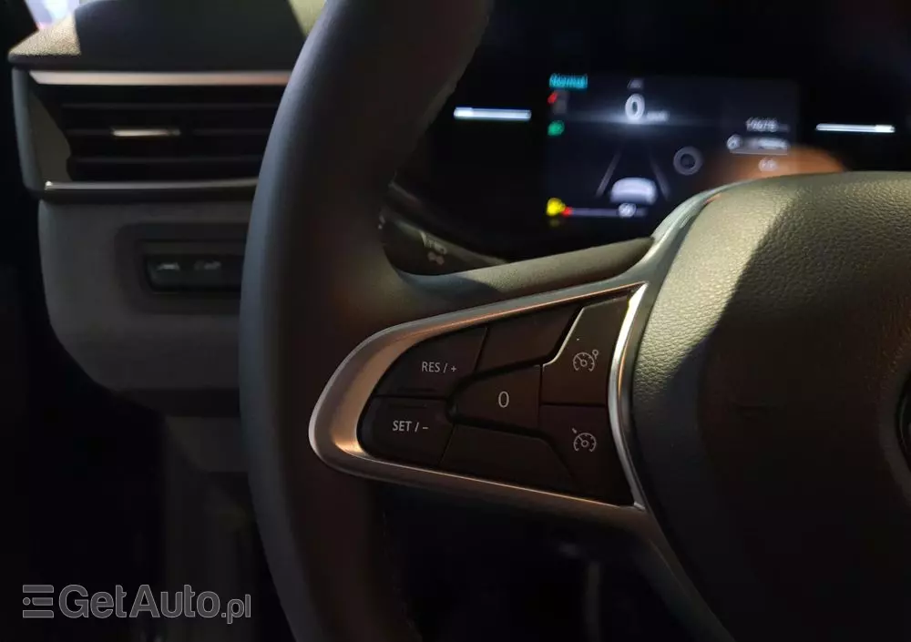 RENAULT Clio 1.0 TCe Evolution