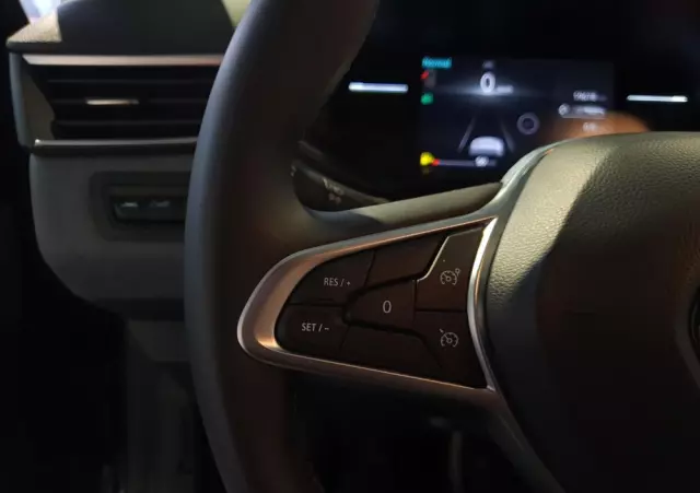 RENAULT Clio 1.0 TCe Evolution