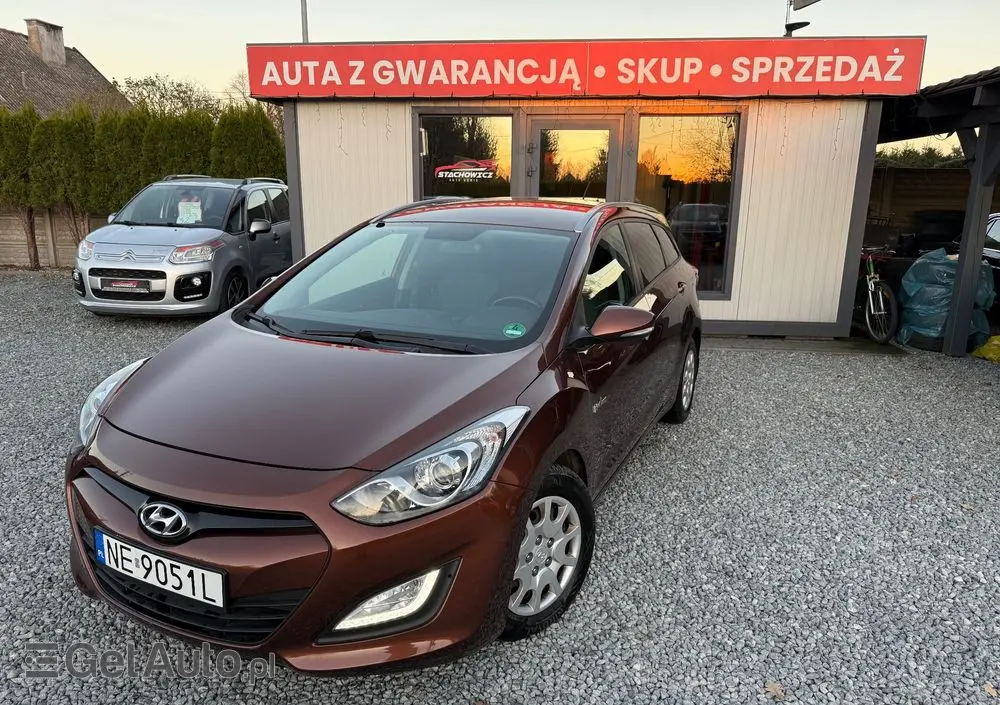 HYUNDAI I30 1.6 CRDi Classic +