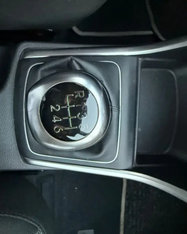 HYUNDAI I30 1.6 CRDi Classic +