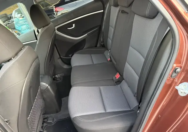 HYUNDAI I30 1.6 CRDi Classic +