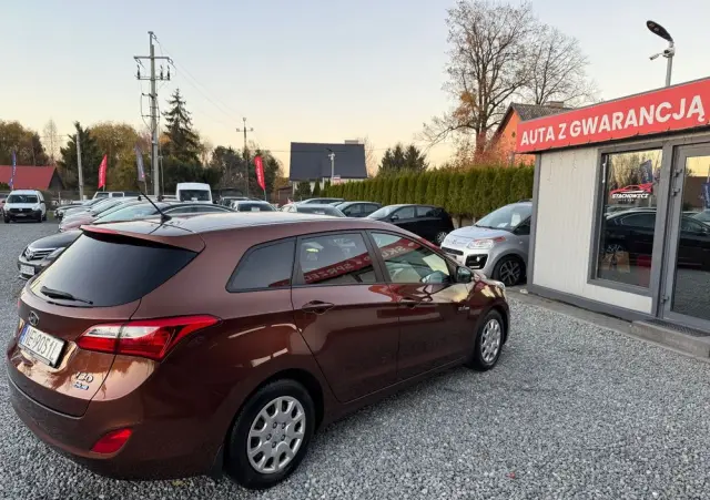 HYUNDAI I30 1.6 CRDi Classic +