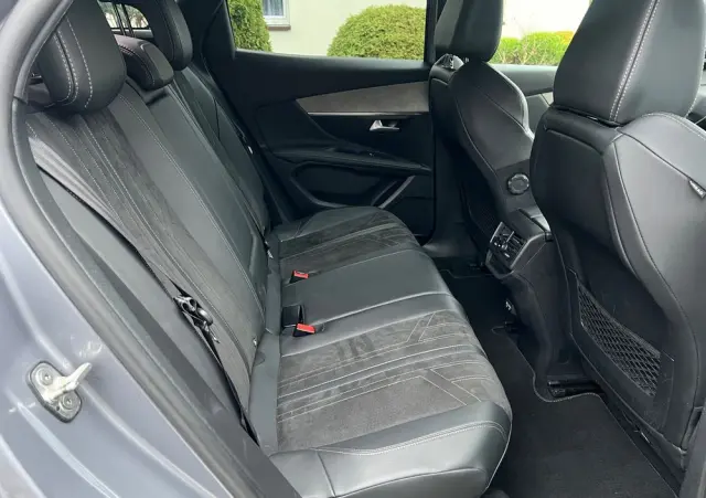 PEUGEOT 3008 1.5 BlueHDi GT S&S EAT8