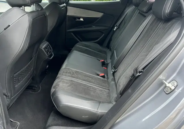 PEUGEOT 3008 1.5 BlueHDi GT S&S EAT8