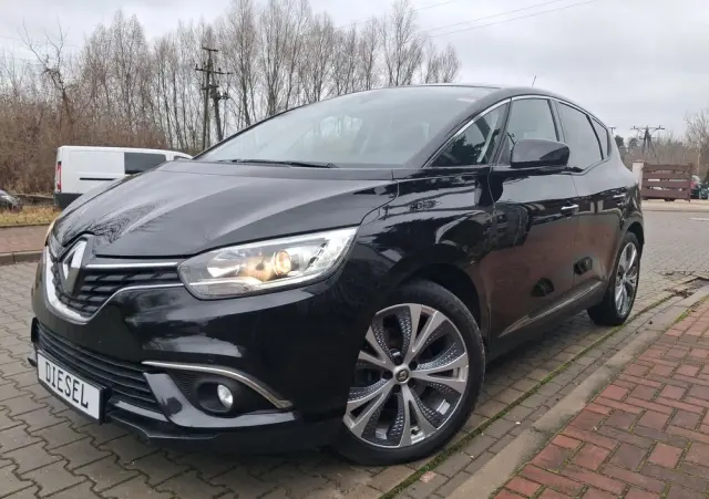 RENAULT Scenic BLUE dCi 120 BUSINESS EDITION