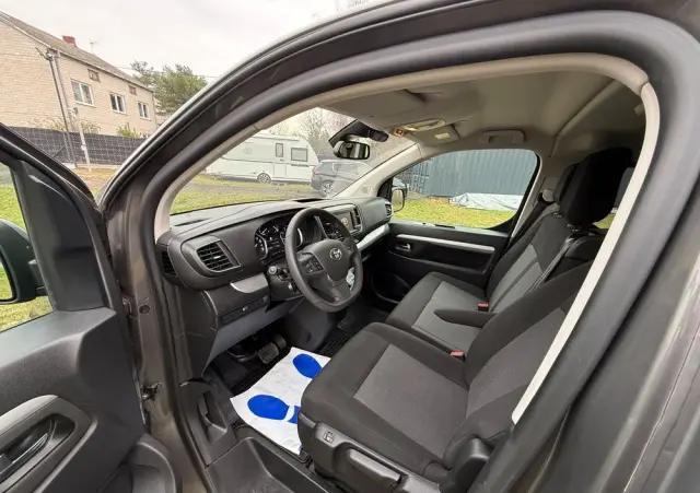 TOYOTA Proace Verso 2.0 D4-D Long Business