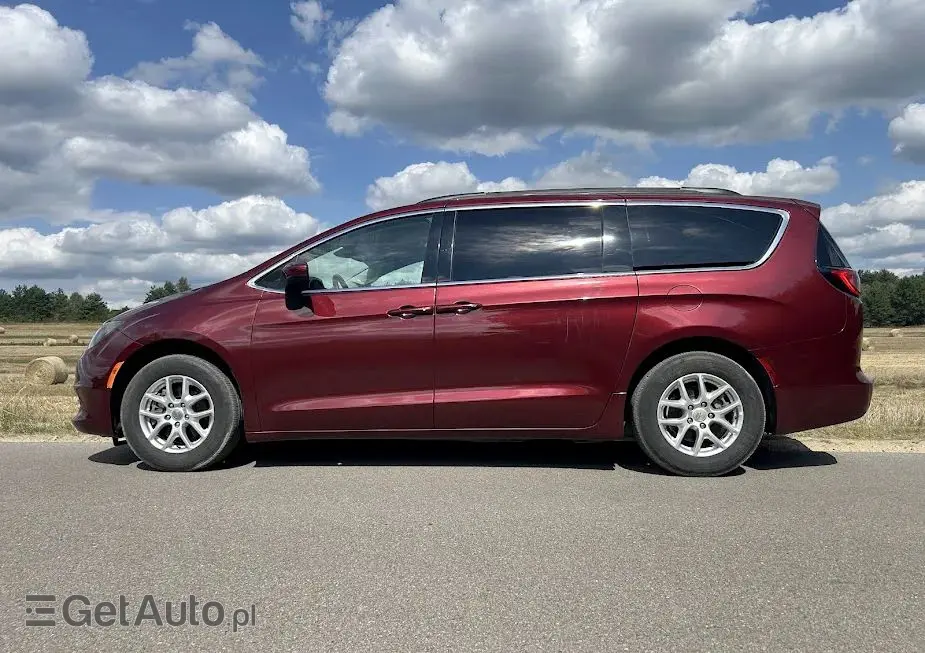 CHRYSLER Pacifica 