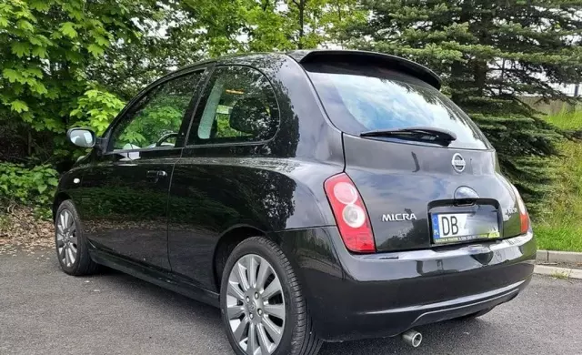 NISSAN Micra 