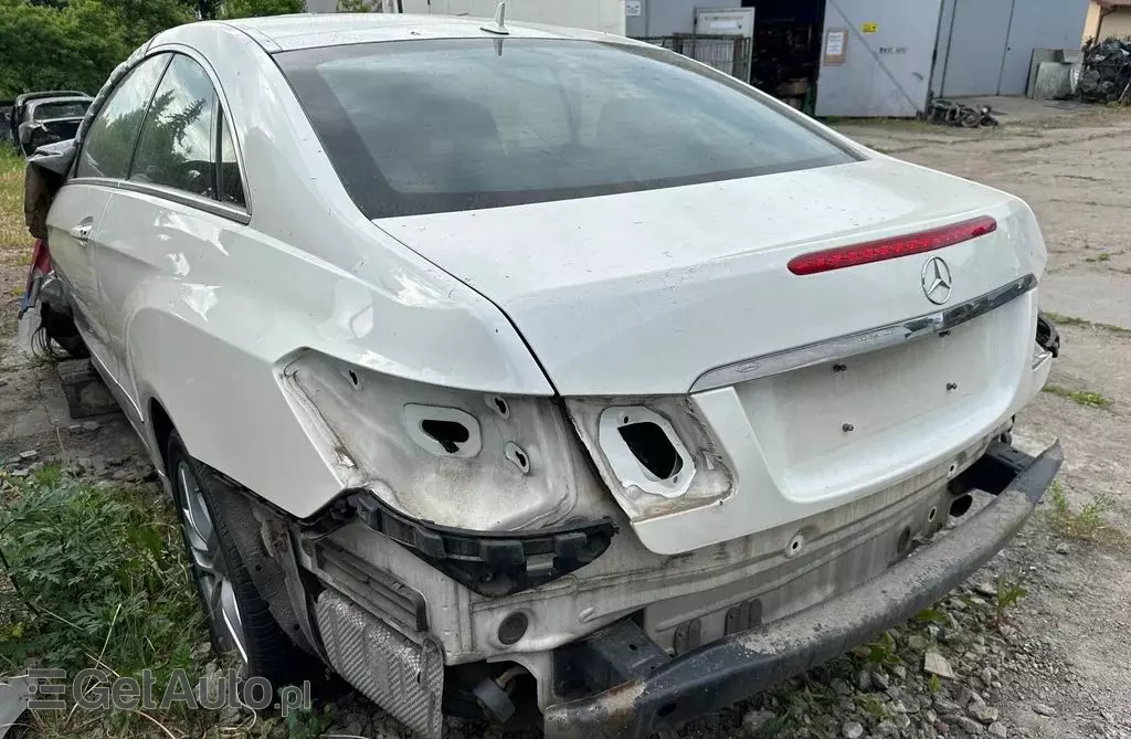 MERCEDES-BENZ Klasa E 