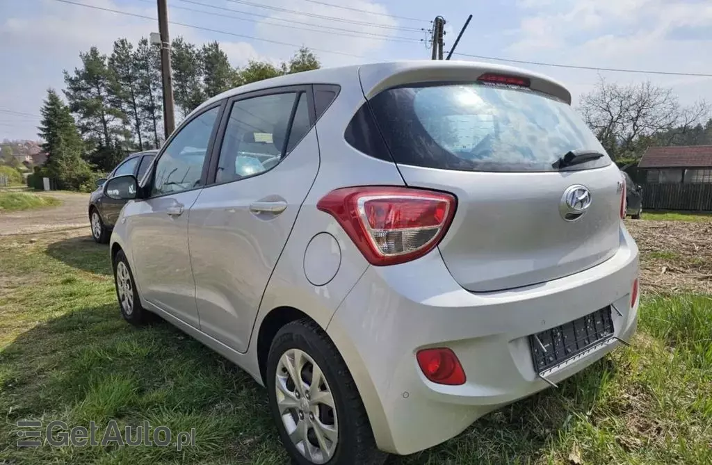 HYUNDAI I10 