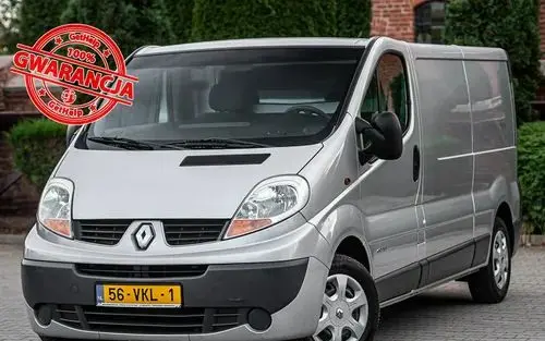 RENAULT Trafic 