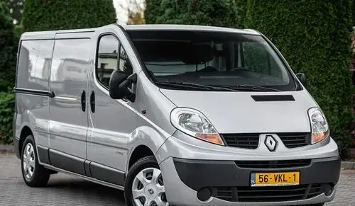 RENAULT Trafic 