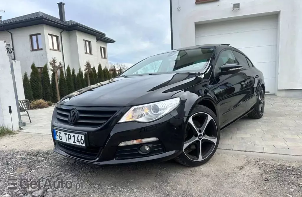 VOLKSWAGEN Passat CC 
