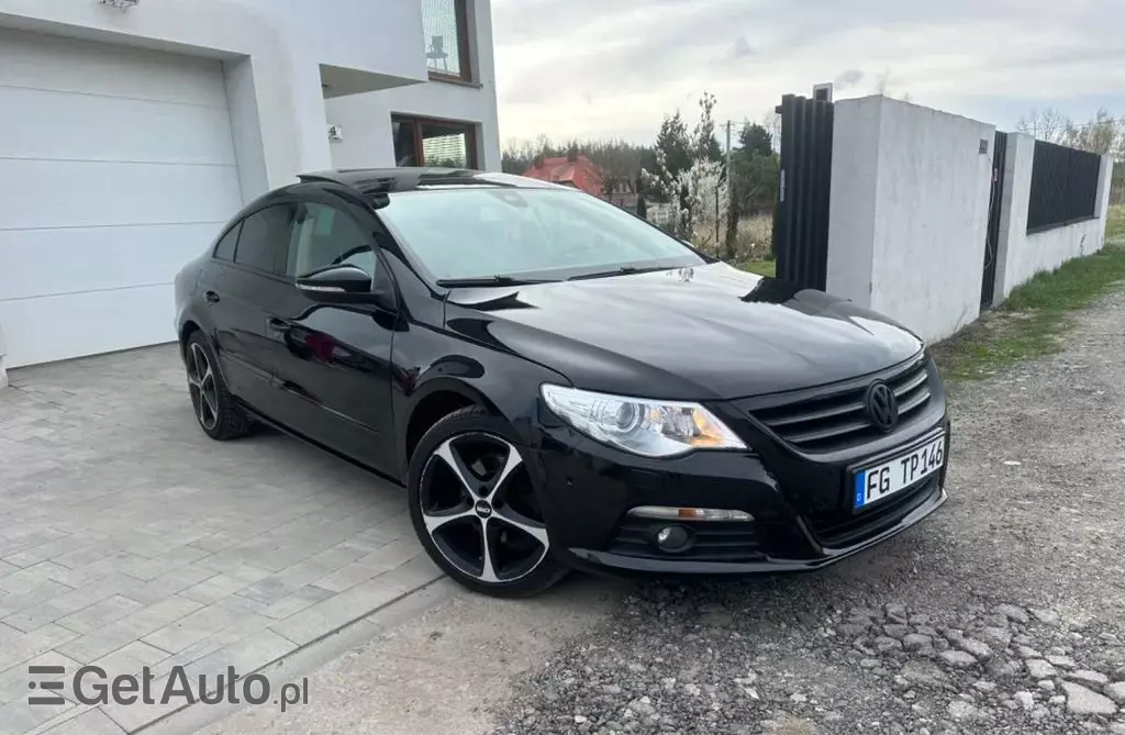 VOLKSWAGEN Passat CC 