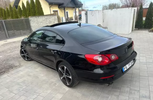 VOLKSWAGEN Passat CC 
