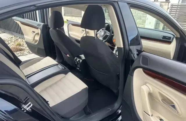 VOLKSWAGEN Passat CC 