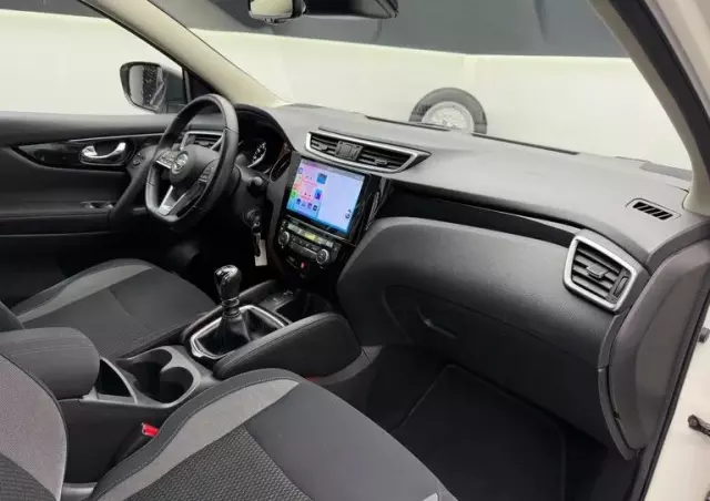 NISSAN Qashqai 1.2 DIG-T Visia EU6