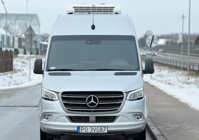 MERCEDES-BENZ SPRINTER //  319 CDI 3.0 V6 190 KM  // THERMO KING // MROŹNIA // CHŁODNIA //  100 % BEZWYPADKOWY // L4H2 // KRAJOWY// 1 WŁ // 230V // FUNKCJA GRZANIA // // -20 °C // Full Opcja // 100 % BEZWYPADKOWY // 
