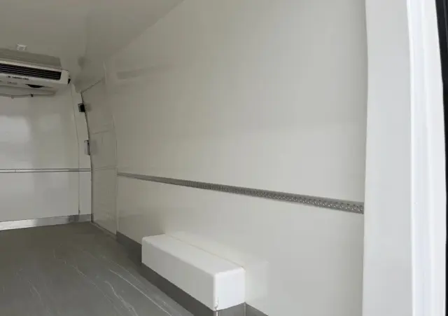 MERCEDES-BENZ SPRINTER //  319 CDI 3.0 V6 190 KM  // THERMO KING // MROŹNIA // CHŁODNIA //  100 % BEZWYPADKOWY // L4H2 // KRAJOWY// 1 WŁ // 230V // FUNKCJA GRZANIA // // -20 °C // Full Opcja // 100 % BEZWYPADKOWY // 