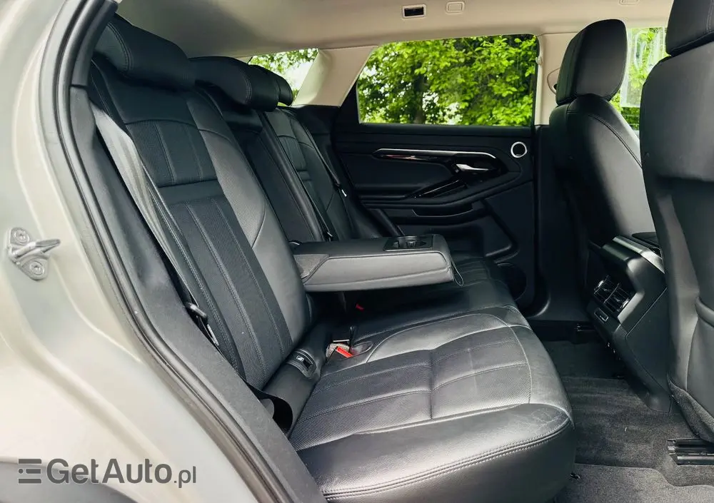 LAND ROVER Range Rover Evoque D150 R-Dynamic S