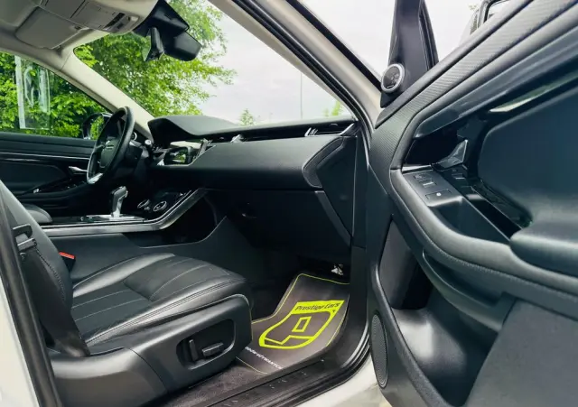 LAND ROVER Range Rover Evoque D150 R-Dynamic S