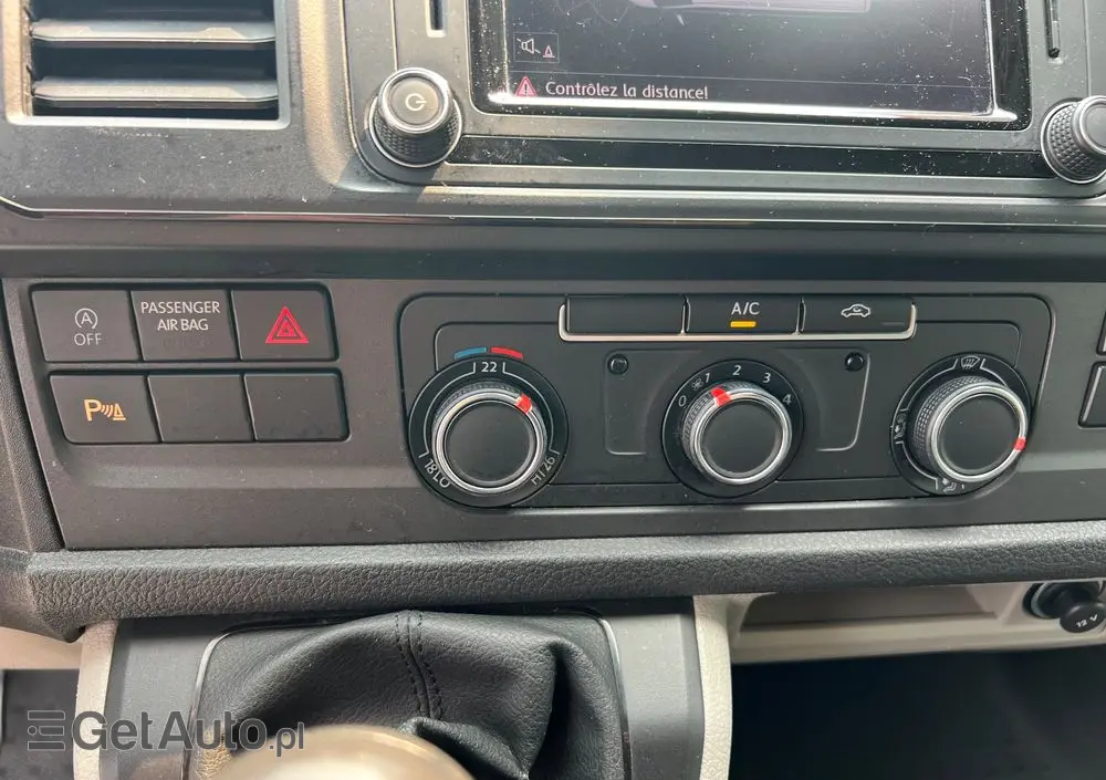 VOLKSWAGEN TRANSPORTER 