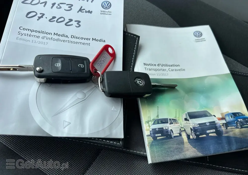 VOLKSWAGEN TRANSPORTER 