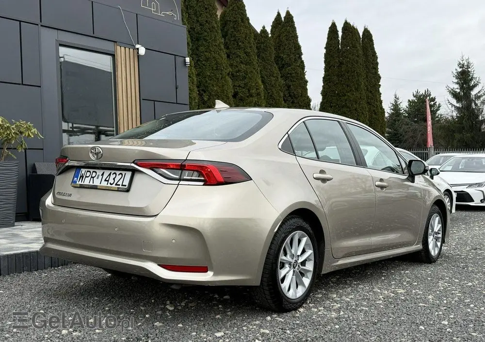 TOYOTA Corolla 1.5 Comfort