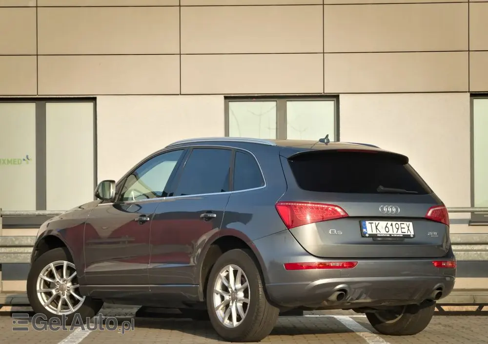 AUDI Q5 2.0 TFSI quattro tiptronic