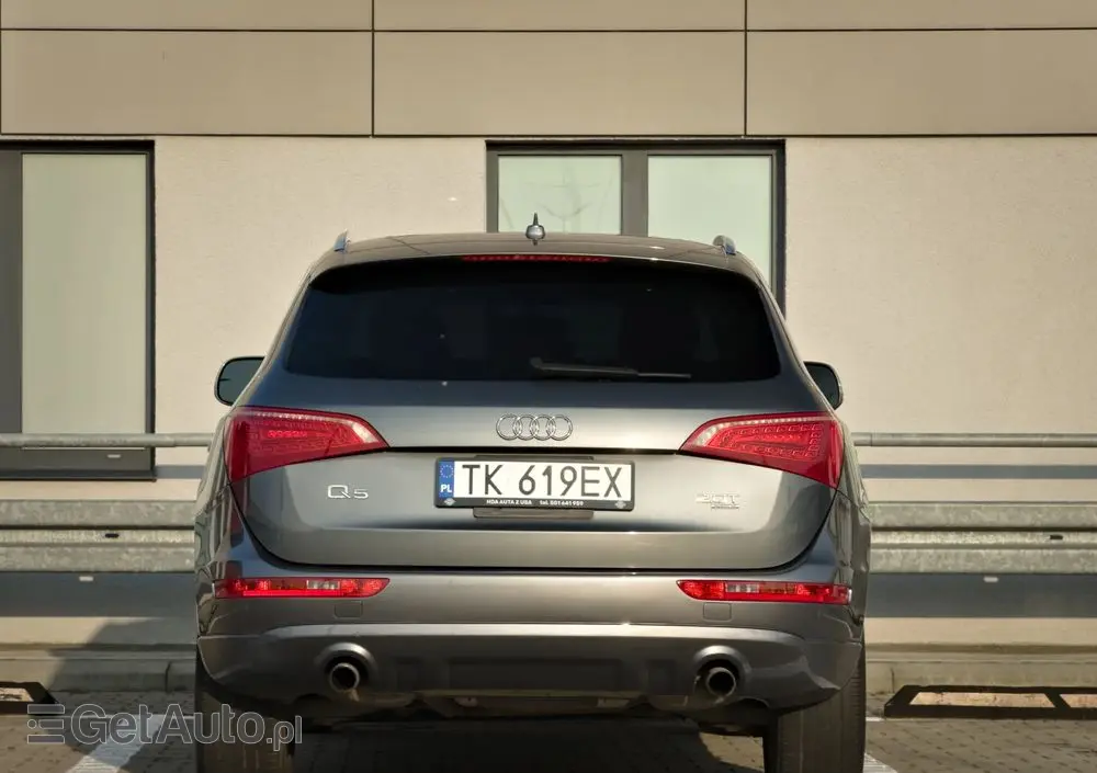 AUDI Q5 2.0 TFSI quattro tiptronic