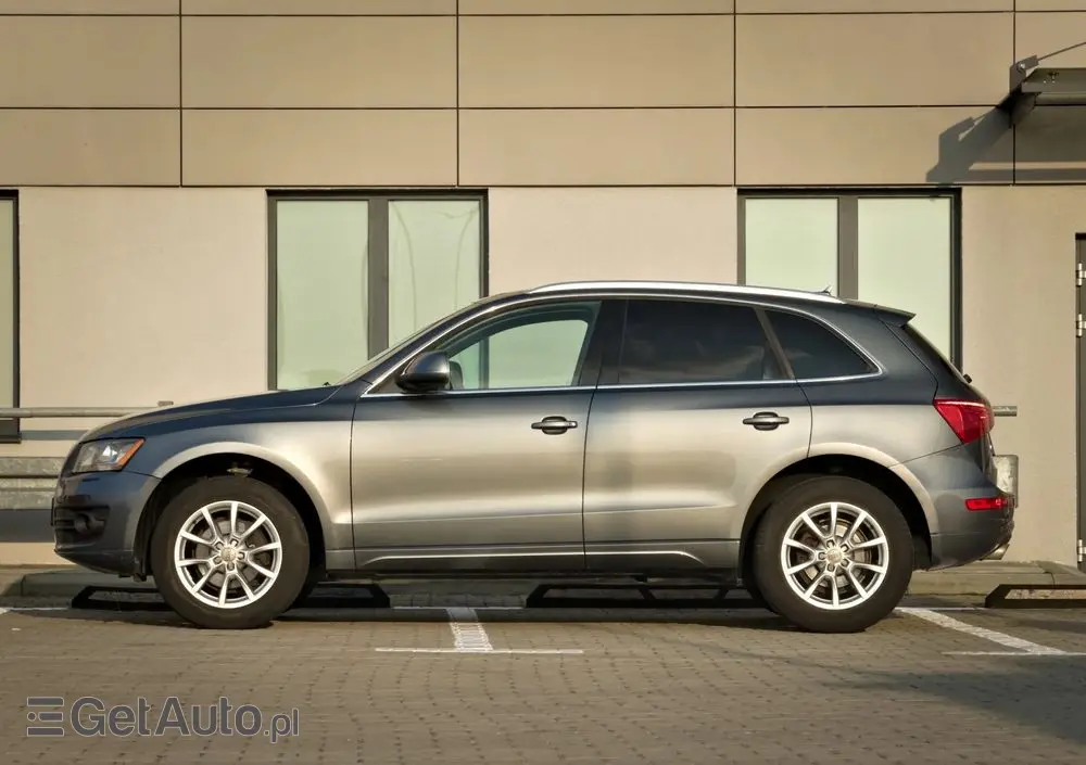 AUDI Q5 2.0 TFSI quattro tiptronic
